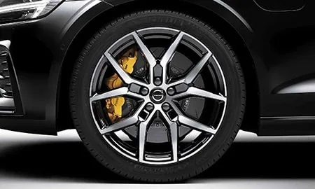 Volvo V60 RECHARGE POLESTAR ENGINEERED (ZB420P2)