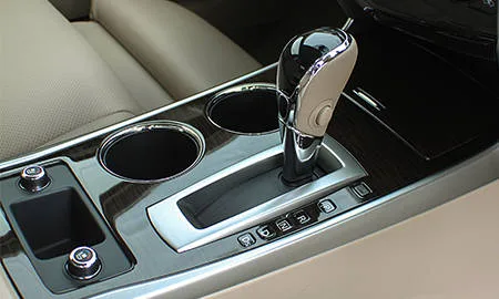 Mitsuoka Galue 25ST (L33)