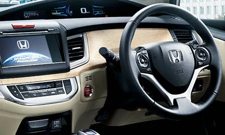 Honda Jade HYBRID X (FR4 / FR5)