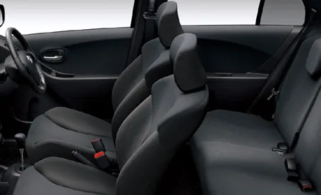 Toyota Vitz RS (SCP90)