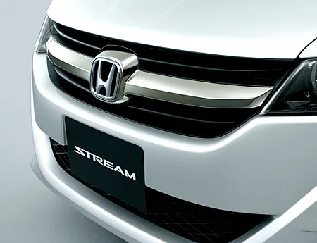 Honda Stream ZS S PACKAGE (RN6)