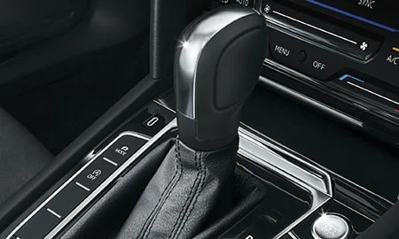 Volkswagen Passat TSI ELEGANCE ADVANCE (3CDFH / 3CDPC)