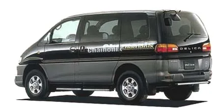 Mitsubishi Delica Space Gear EXCEED (PD6W)