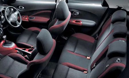 Nissan Juke 15RX TYPE V (YF15)