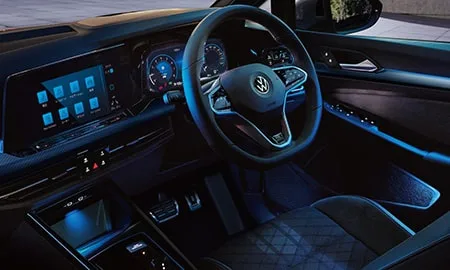 Volkswagen Golf Variant ETSI R LINE PLATINUM EDITION (CDDFYV / CDDLAV)