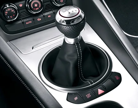 Audi TT RS Coupe BASE GRADE (8JCEPF)