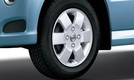 Nissan NV100CLIPPER Rio E (DR64W)