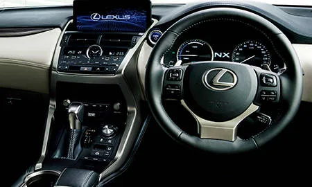 Lexus NX300H VERSION L (AYZ10)
