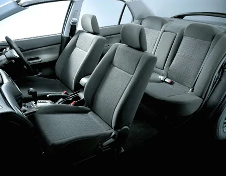 Mitsubishi Lancer MX-E BUSINESS PACKAGE (CS2A)
