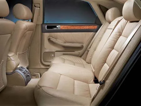 Audi A6 2.7T QUATTRO S-LINE (4BBESS)