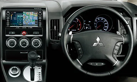 Mitsubishi Delica D5 D PREMIUM (CV1W)