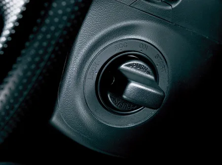 Mazda Verisa BASE GRADE (DC5W)