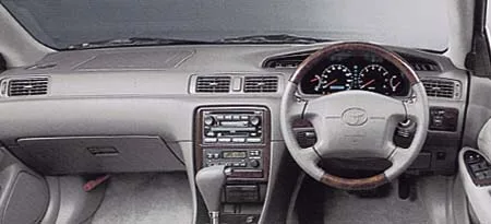 Toyota Camry 2.2FOUR (SXV25)