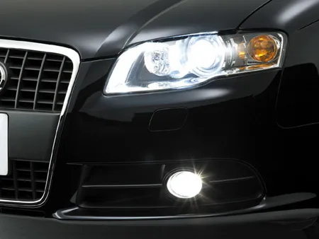 Audi A4 Avant 2.0 ATTRACTION LUXURY LINE (8EALT)