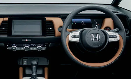 Honda Fit E:HEV LUXE (GR3)