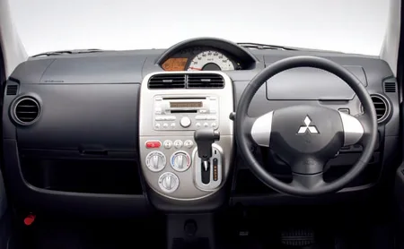Mitsubishi Toppo G (H82A)
