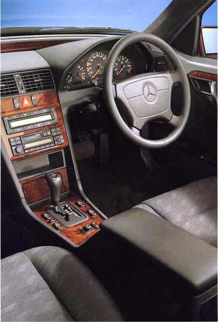 Mercedes Benz Cclass Stationwagon C230 STATIONWAGON (202083)
