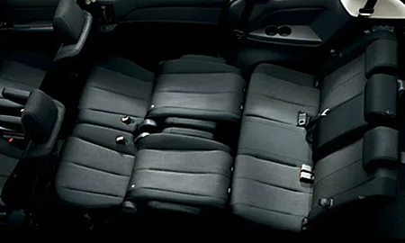 Mazda Mpv 23S L PACKAGE (LY3P)