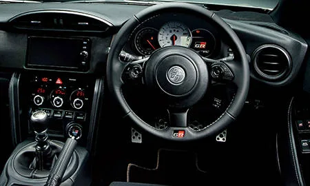 Toyota 86 GR (ZN6)