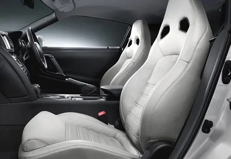 Nissan Gtr PREMIUM EDITION (R35)