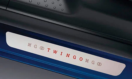 Renault Twingo SIGNATURE (AHH4B)
