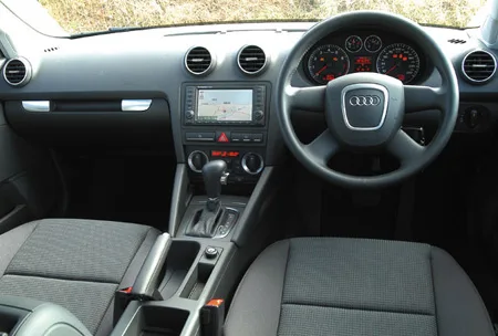 Audi A3 SPORTBACK 2.0 FSI (8PBGU / 8PBLX)