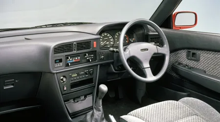 Toyota Carina Surf SV (AT170G)