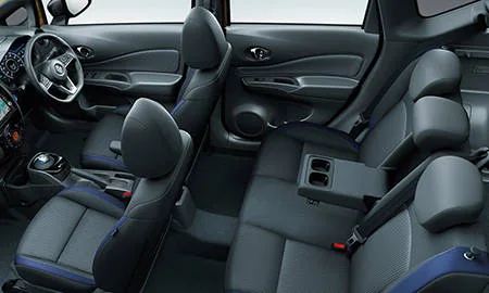 Nissan Note E-POWER MEDALIST FOUR BLACK ARROW (SNE12)