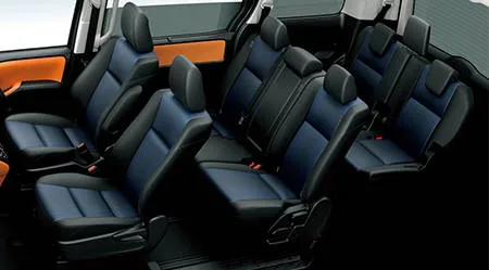 Toyota Voxy ZS (ZRR85W)