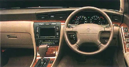 Nissan Laurel CLUB S TYPE X (HC35)