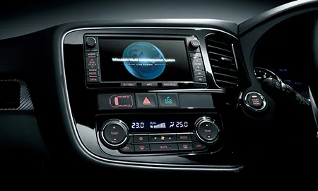 Mitsubishi Outlander Phev G (GG2W)