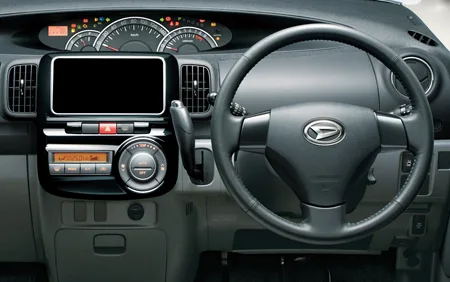 Daihatsu Tanto CUSTOM X LIMITED (L375S)