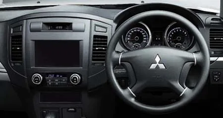 Mitsubishi Pajero LONG ZR (V93W)