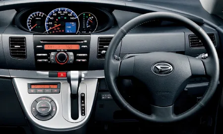 Daihatsu Move CUSTOM X (L185S)