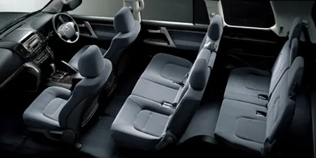 Toyota Land Cruiser ZX 60TH BLACK LEATHER SELECTION (URJ202W)