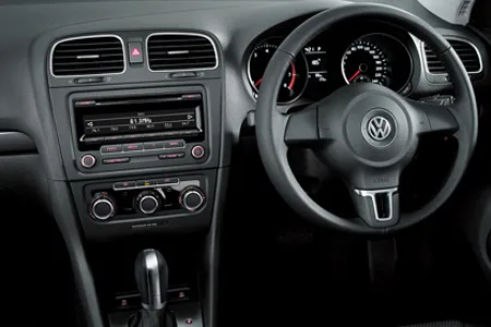 Volkswagen Golf TSI TRENDLINE BLUEMOTION TECHNOLOGY (1KCBZ)