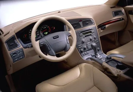 Volvo XC70 BASE GRADE (SB5254AWL)