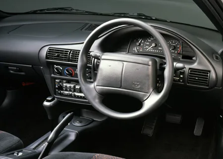 Toyota Cavalier 2.4S (TJG00)