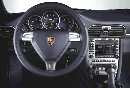 Porsche 911 CARRERA 4 (99705)