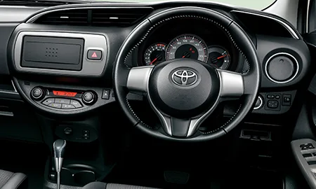 Toyota Vitz U (NSP135)