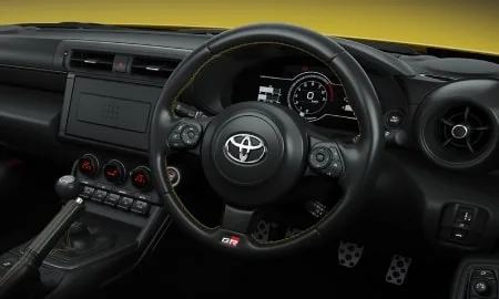 Toyota GR86 RZ YELLOW LIMITED (ZN8)