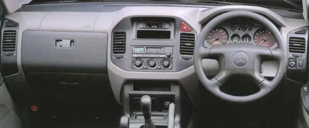 Mitsubishi Pajero LONG ZR (V73W)