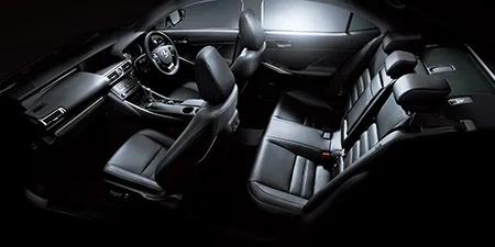 Lexus IS350 VERSION L (GSE31)