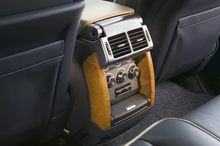 Land Rover Range Rover SUPERCHARGED (LM42S)