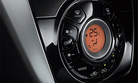 Nissan Latio S (N17)