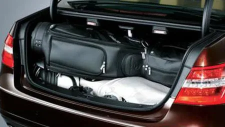 Mercedes Benz Eclass E300 BLUE EFFICIENCY AVANTGARDE (212055C / 212073 / 212074 / 212080C)