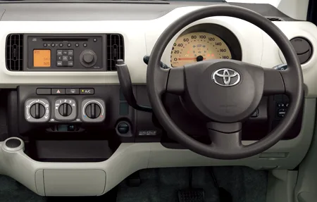 Toyota Passo X L PACKAGE (KGC30)