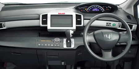 Honda Freed G JUST SELECTION (GB3)