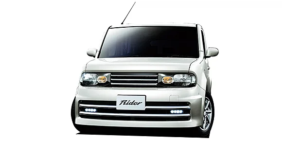 Nissan Cube RIDER (Z12)