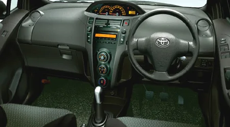 Toyota Vitz RS (NCP91)